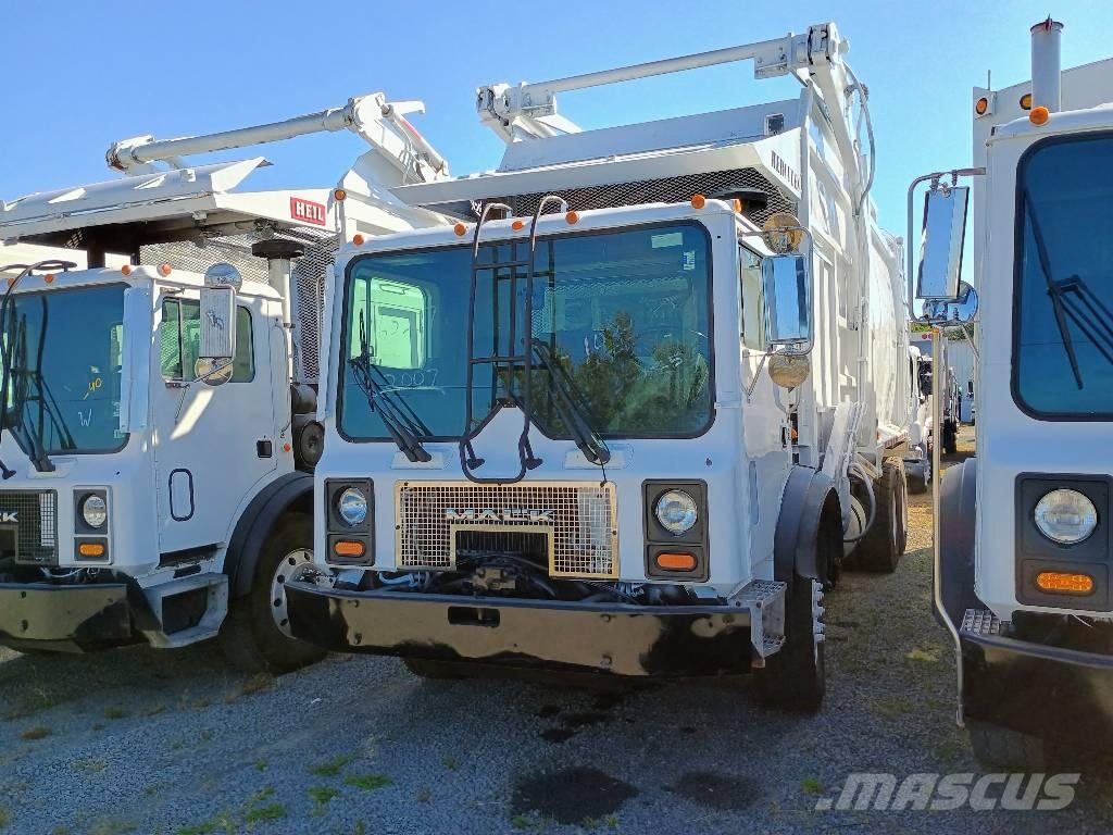 Mack MR 塵芥車、パッカー車