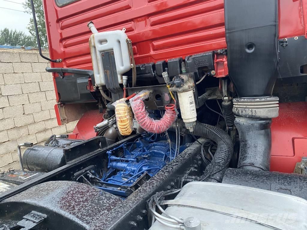 Shacman F3000 6x4 中古トラクターヘッド | トレーラーヘッド