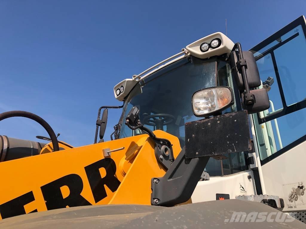 Liebherr L 566 ホイールローダー・タイヤショベル