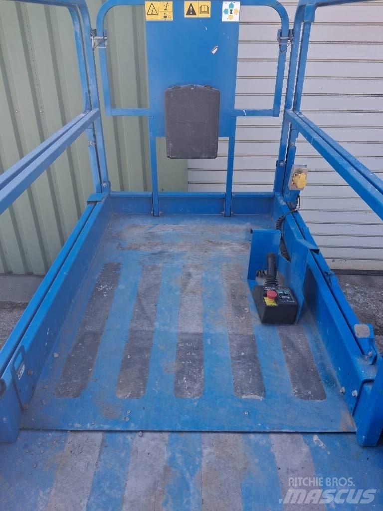 Genie GS 2646 シザースリフト
