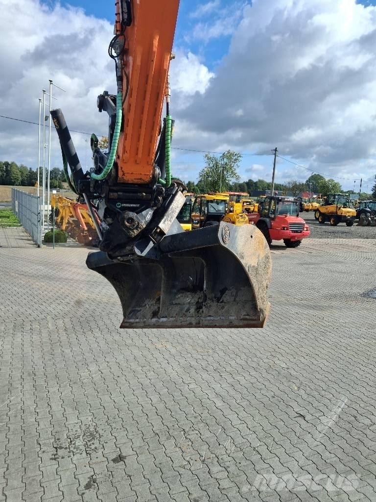 Doosan DX 165 W-5 ホイール式油圧ショベル（パワーショベル・ユンボ・バックホー）