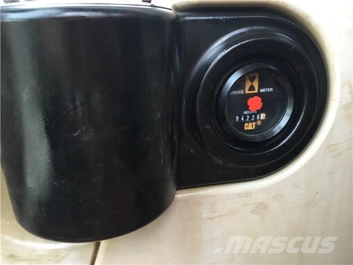 CAT 320 C L 大型油圧ショベル12t以上（パワーショベル・ユンボ）