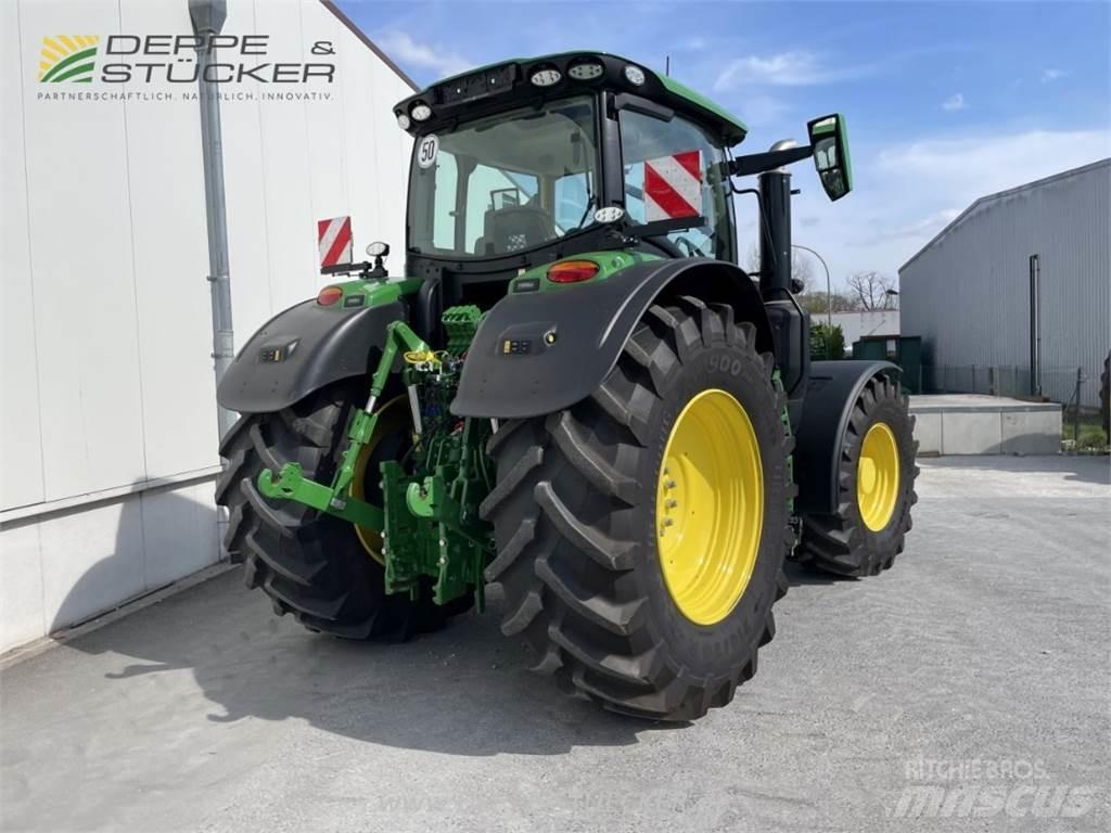 John Deere 6R 250 トラクター