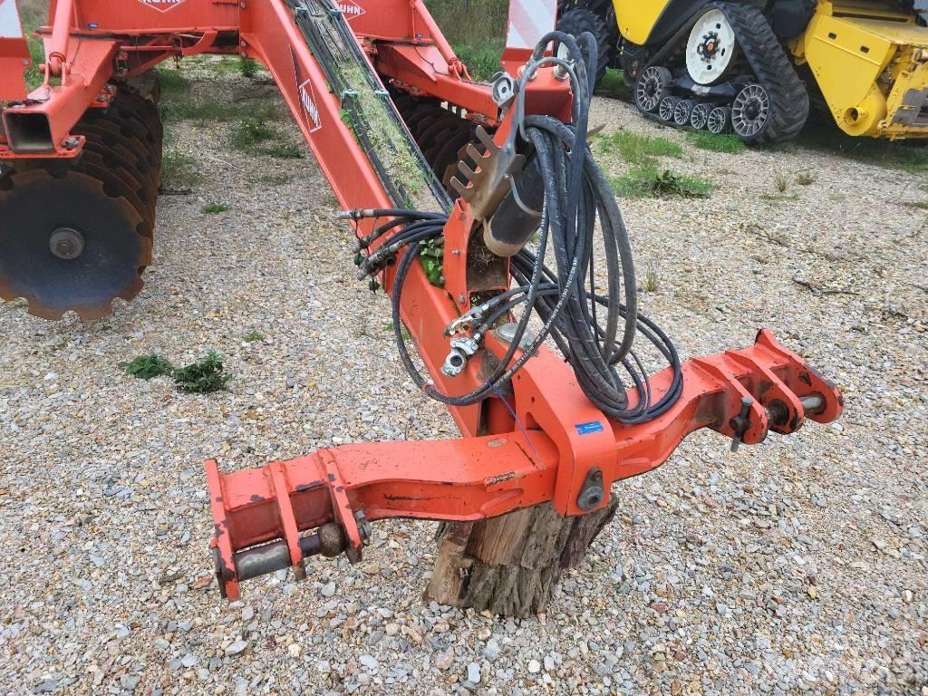 Kuhn Discover XL2 - 60 ディスクハロー
