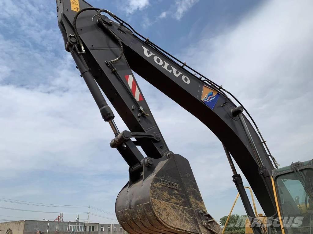 Volvo EC 290 B 大型油圧ショベル12t以上（パワーショベル・ユンボ）