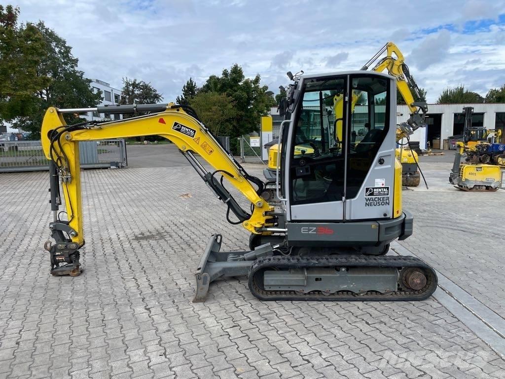 Wacker Neuson EZ36 大型油圧ショベル12t以上（パワーショベル・ユンボ）