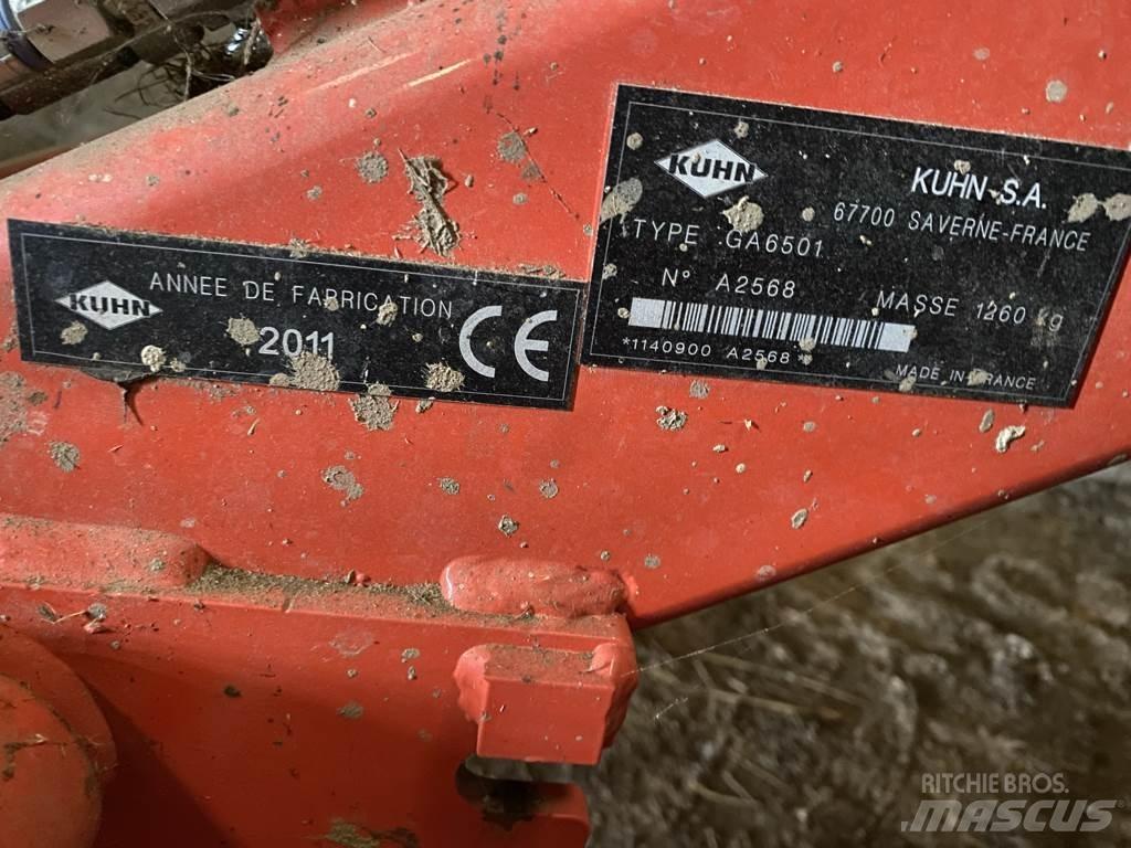 Kuhn GA 6501 ウィンドローア/レーキ