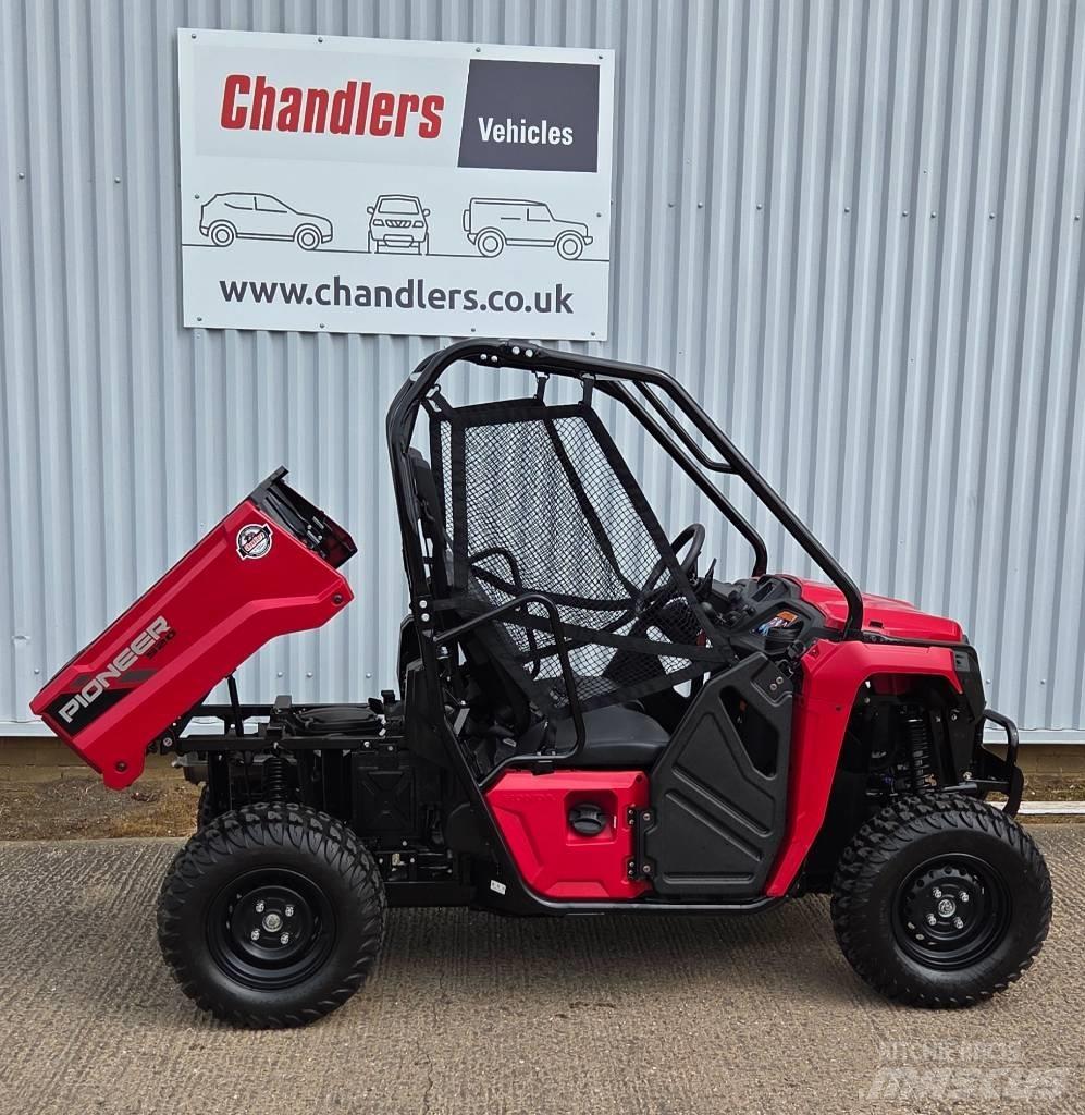Honda Pioneer ユーティリティービークル・多目的四輪車