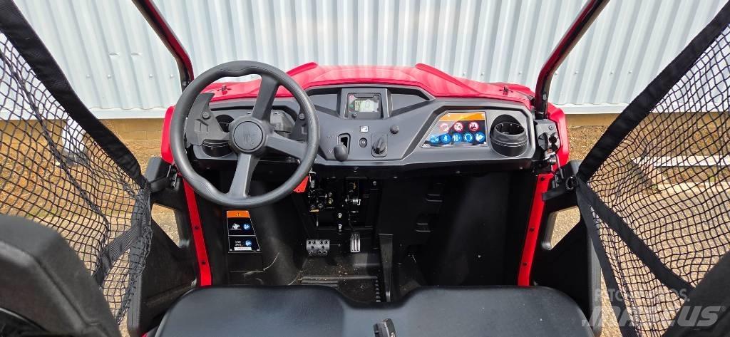 Honda Pioneer ユーティリティービークル・多目的四輪車