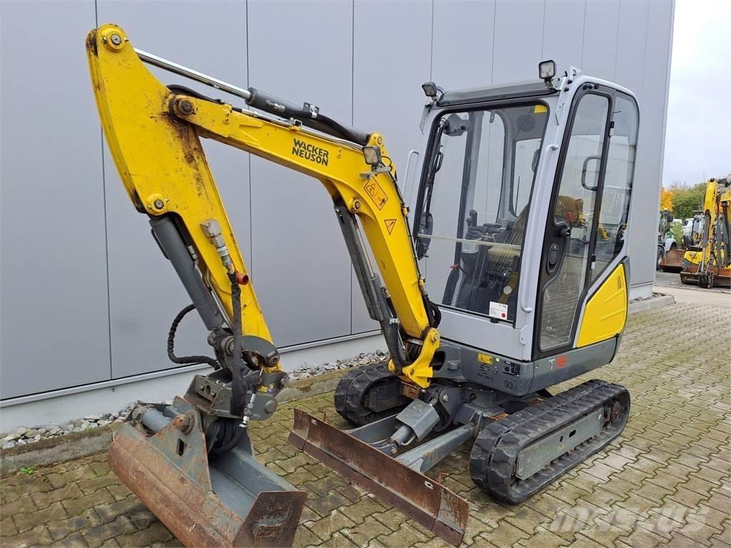 Wacker Neuson ET18 大型油圧ショベル12t以上（パワーショベル・ユンボ）