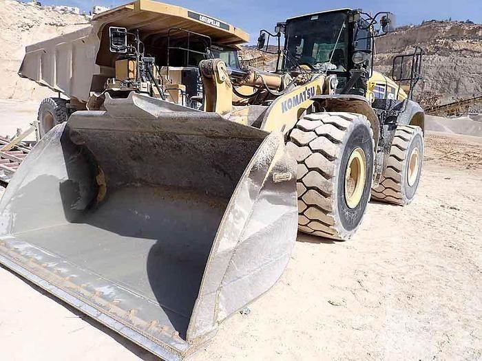 Komatsu WA475 ホイールローダー・タイヤショベル
