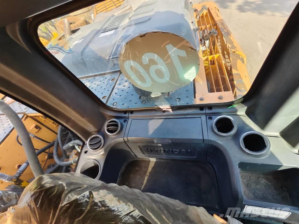 Hyundai R220LC-9S 大型油圧ショベル12t以上（パワーショベル・ユンボ）