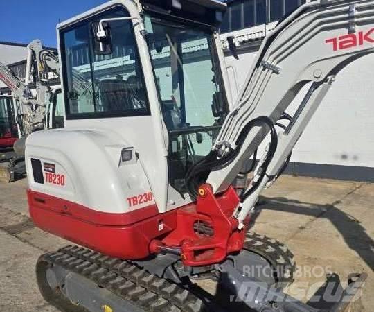 Takeuchi TB 230 ミニ油圧ショベル 7t以下（ミニユンボ・ミニディガー）
