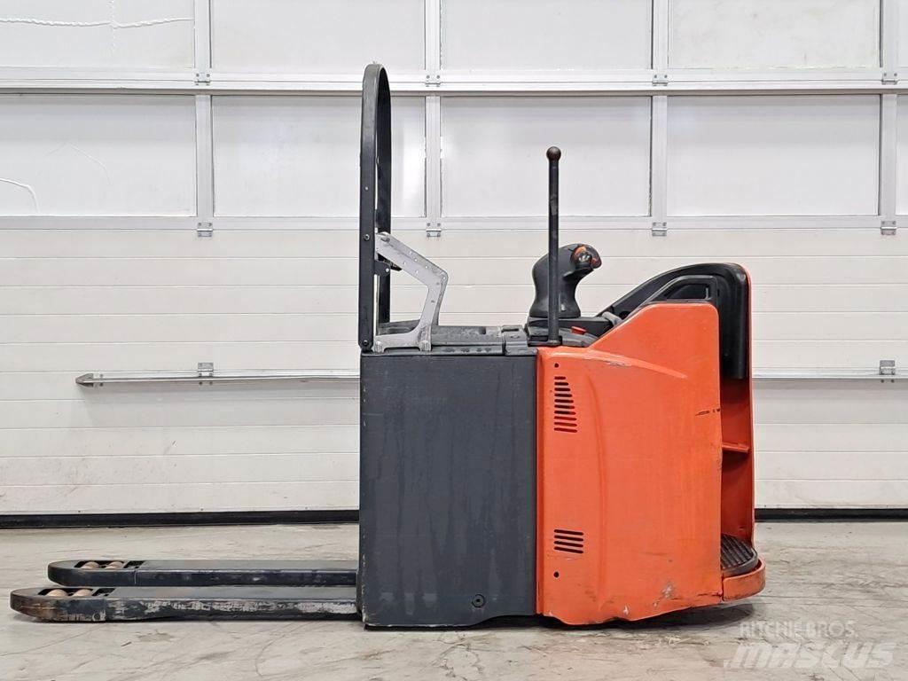 Linde T20SP-02 ローリフト