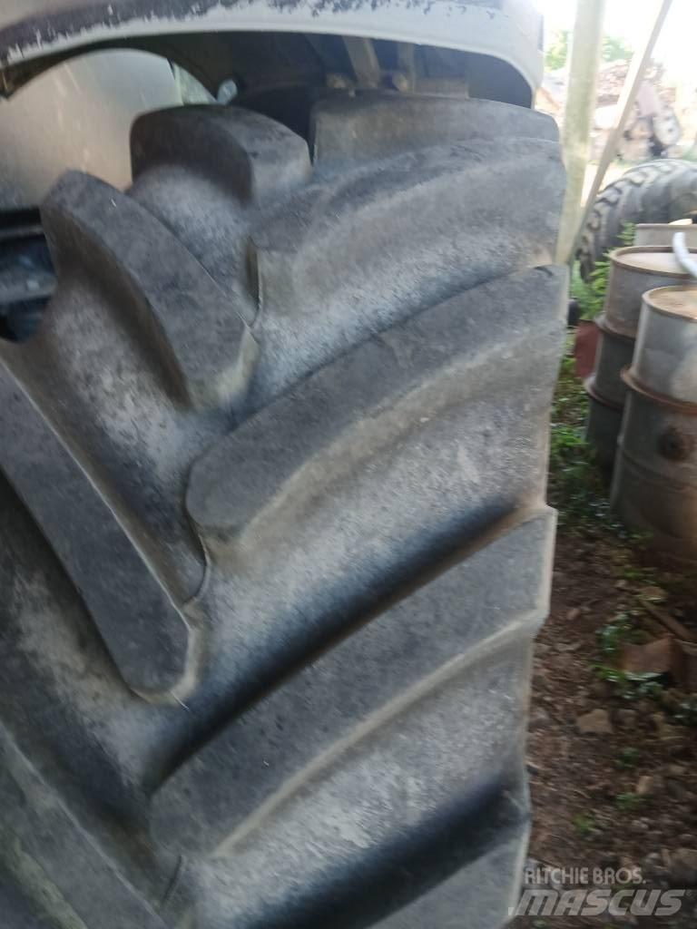 JCB Fastrac 2155 トラクター