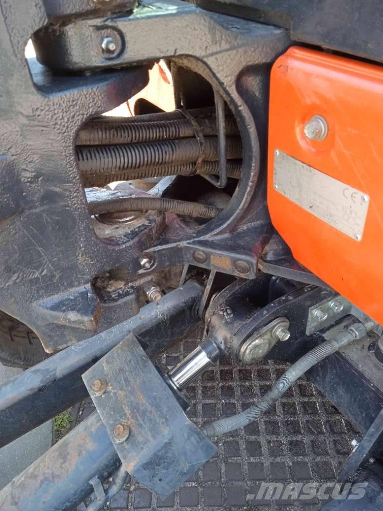 Kubota KX 019-4 ミニ油圧ショベル 7t以下（ミニユンボ・ミニディガー）