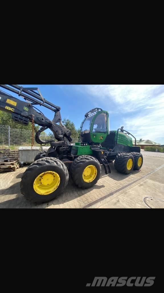 John Deere 1270 G ハーベスター