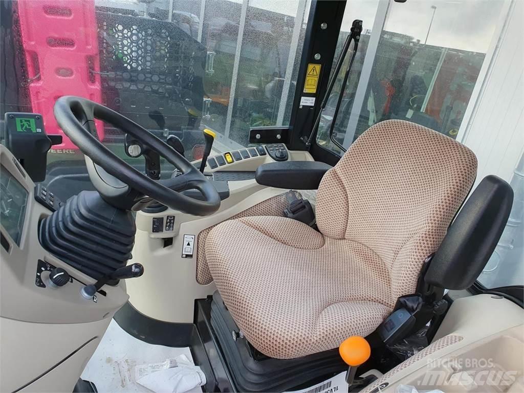 John Deere 3039R コンパクトトラクター
