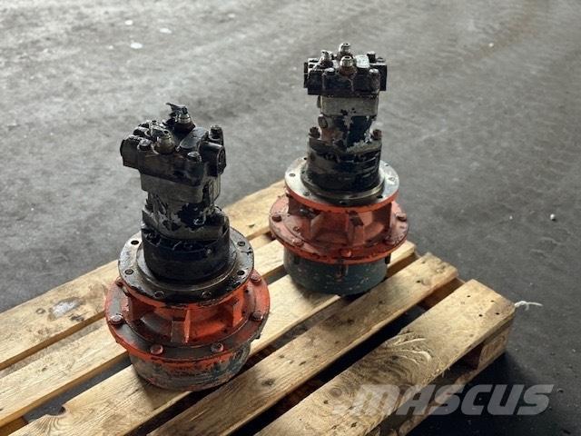 JLG 600 FINAL DRIVE ブームリフト　屈伸型