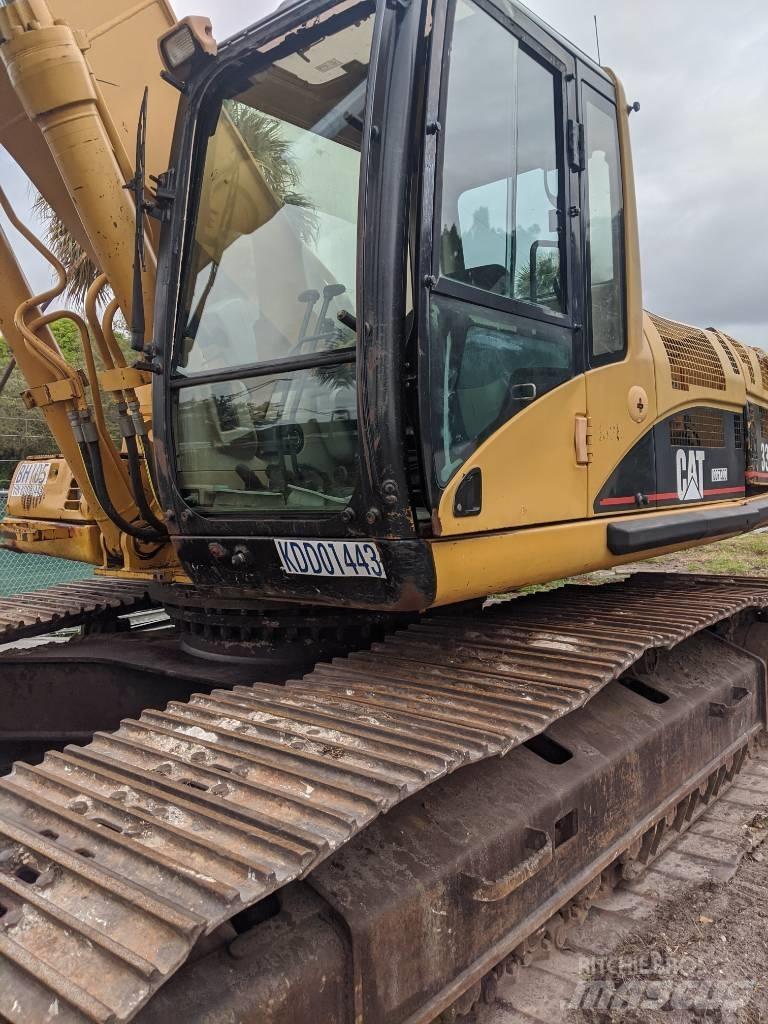 CAT 330CL 大型油圧ショベル12t以上（パワーショベル・ユンボ）