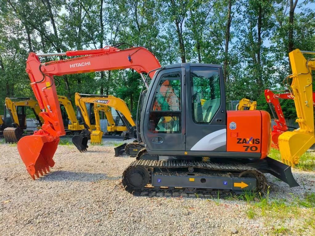 Hitachi ZX 70 ミニ油圧ショベル 7t以下（ミニユンボ・ミニディガー）
