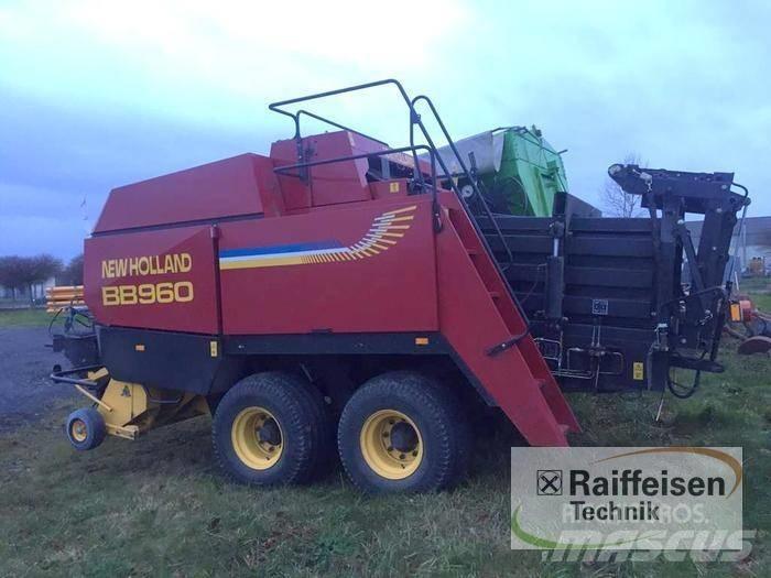 New Holland BB 960 スクエアベーラー
