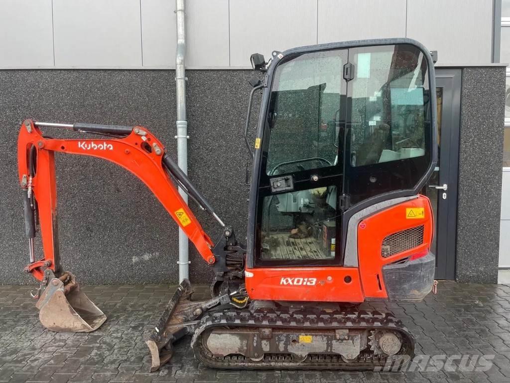 Kubota KX018-4 ミニ油圧ショベル 7t以下（ミニユンボ・ミニディガー）