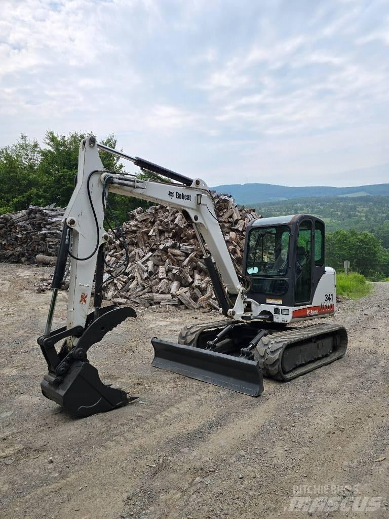 Bobcat 341 G ミニ油圧ショベル 7t以下（ミニユンボ・ミニディガー）