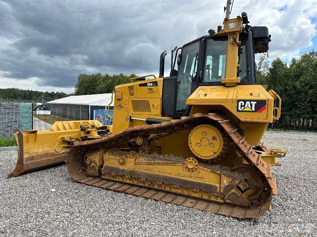 CAT D 6 N LGP ブルドーザー