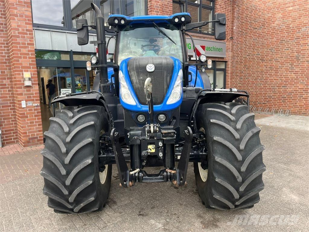 New Holland T7.270 トラクター