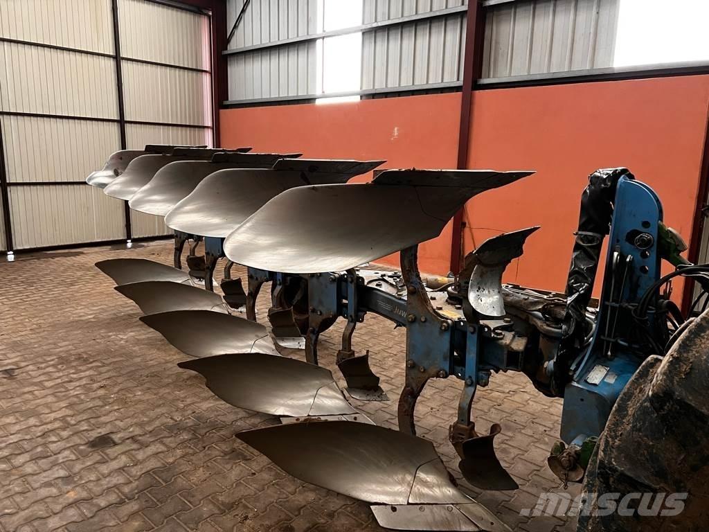 Lemken Juwel 8 コンベンショナルプラウ