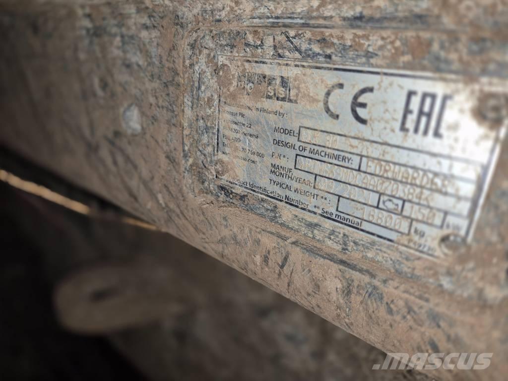 Ponsse ELK 8W フォワーダー