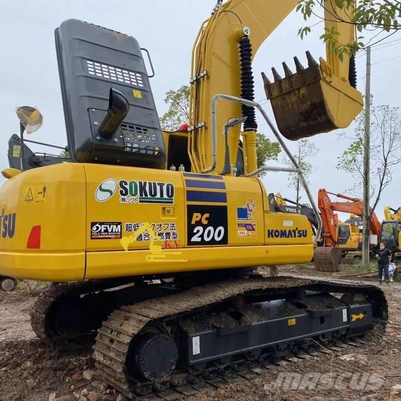Komatsu PC 200 大型油圧ショベル12t以上（パワーショベル・ユンボ）