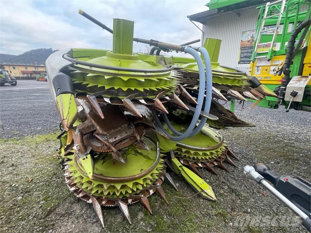 CLAAS Jaguar 950 自走式フォレージハーベスター