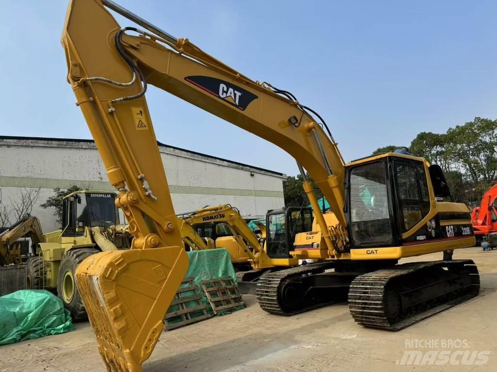 CAT 320 B L 大型油圧ショベル12t以上（パワーショベル・ユンボ）