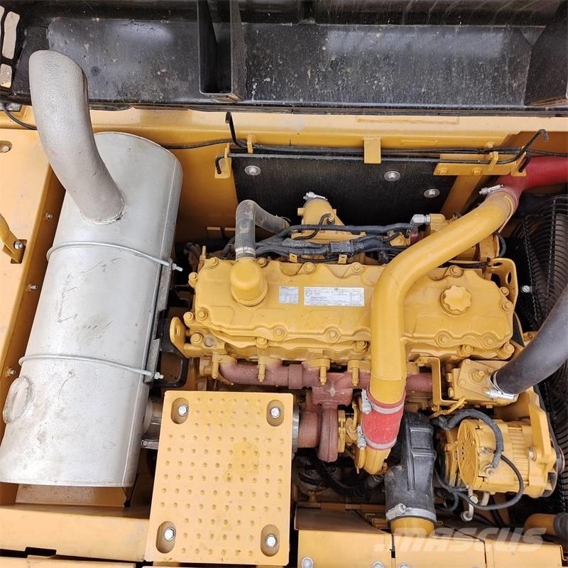 CAT 330 D 大型油圧ショベル12t以上（パワーショベル・ユンボ）