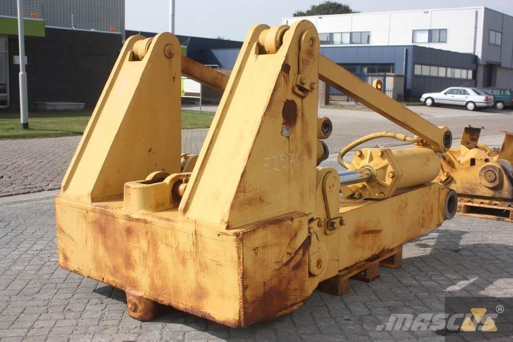 CAT D9H Ripper その他部品