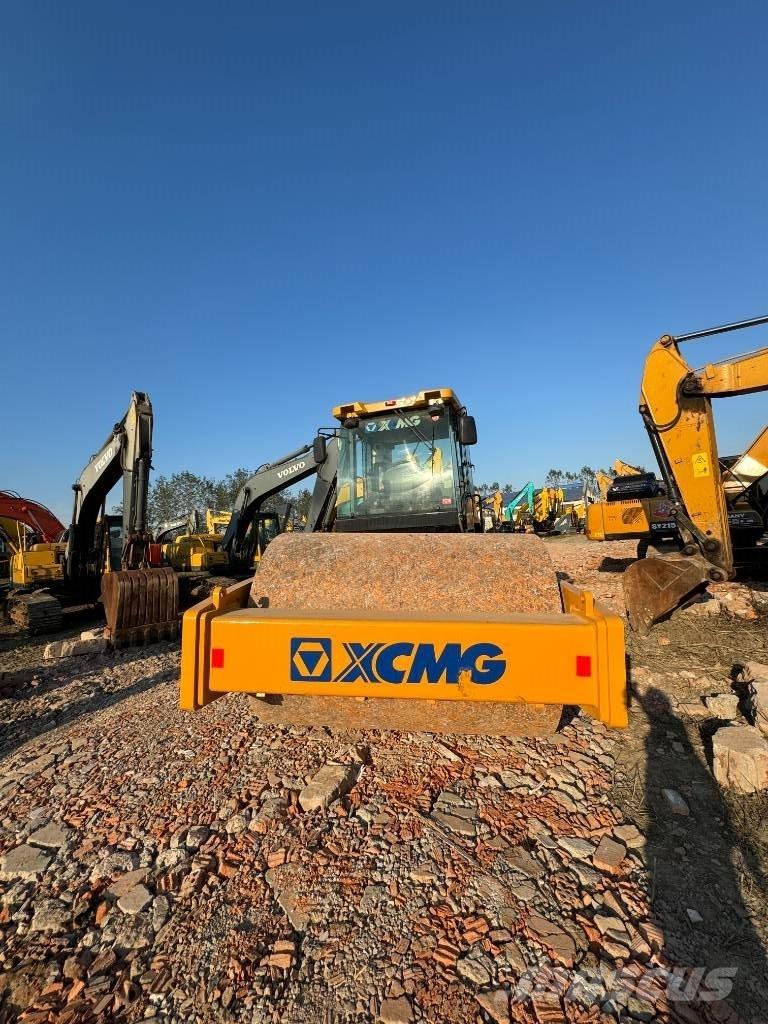 XCMG XS 263 J 振動ローラ