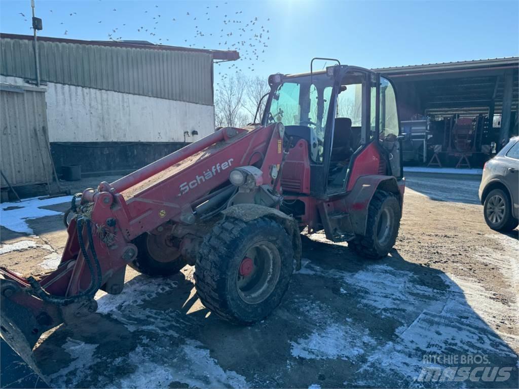 Schäffer 6370 T スキッドステアローダー