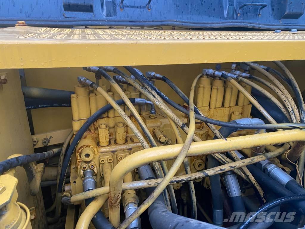 CAT 320 C L 大型油圧ショベル12t以上（パワーショベル・ユンボ）