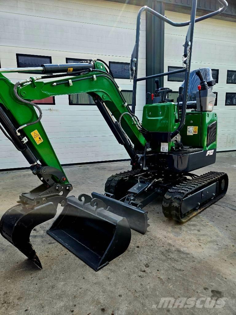 Aameck F10 ミニ油圧ショベル 7t以下（ミニユンボ・ミニディガー）