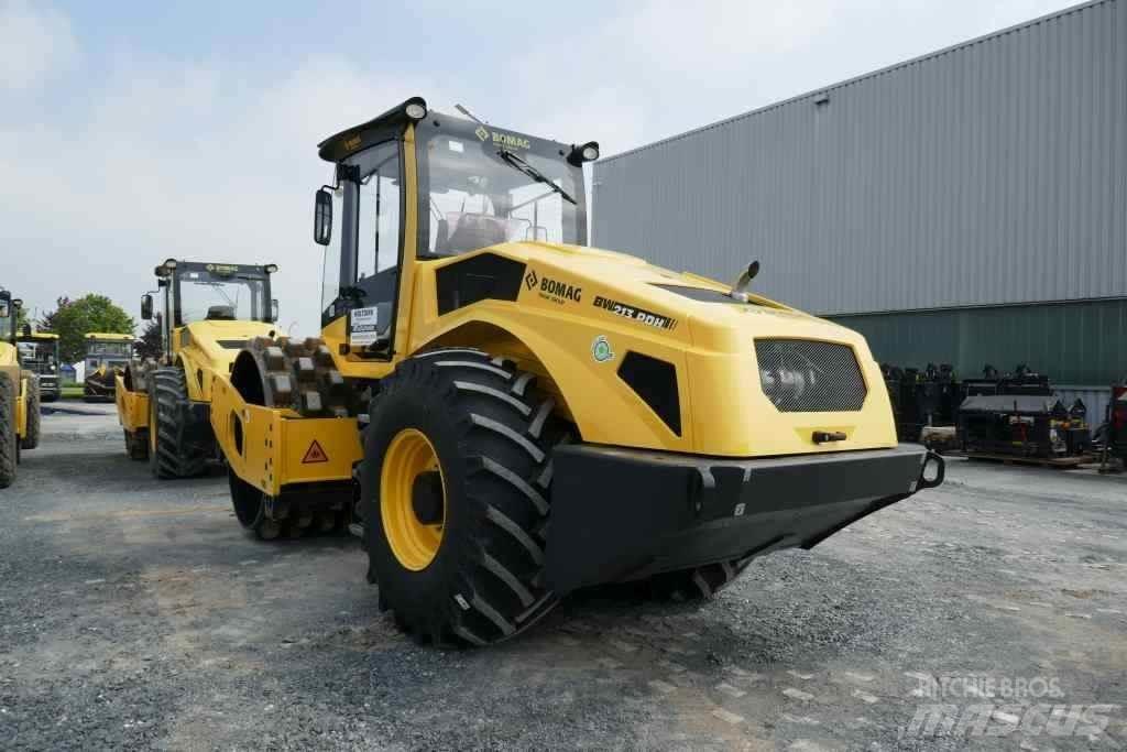 Bomag BW 213 PDH-5 ソイルコンパクター