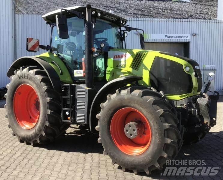 CLAAS AXION 850 トラクター