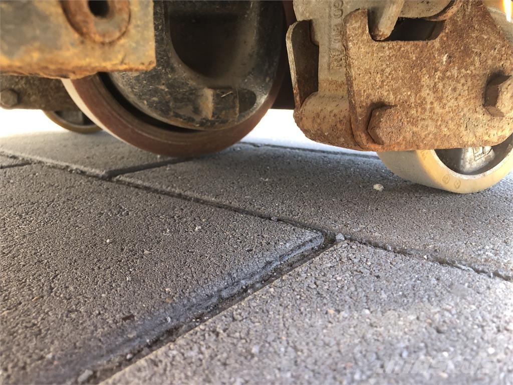 Linde T16 ウォーキンフォークリフト