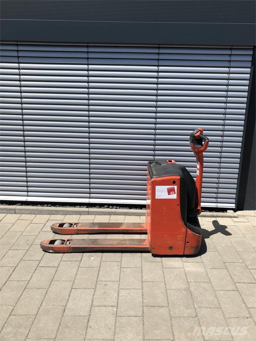 Linde T16 ウォーキンフォークリフト