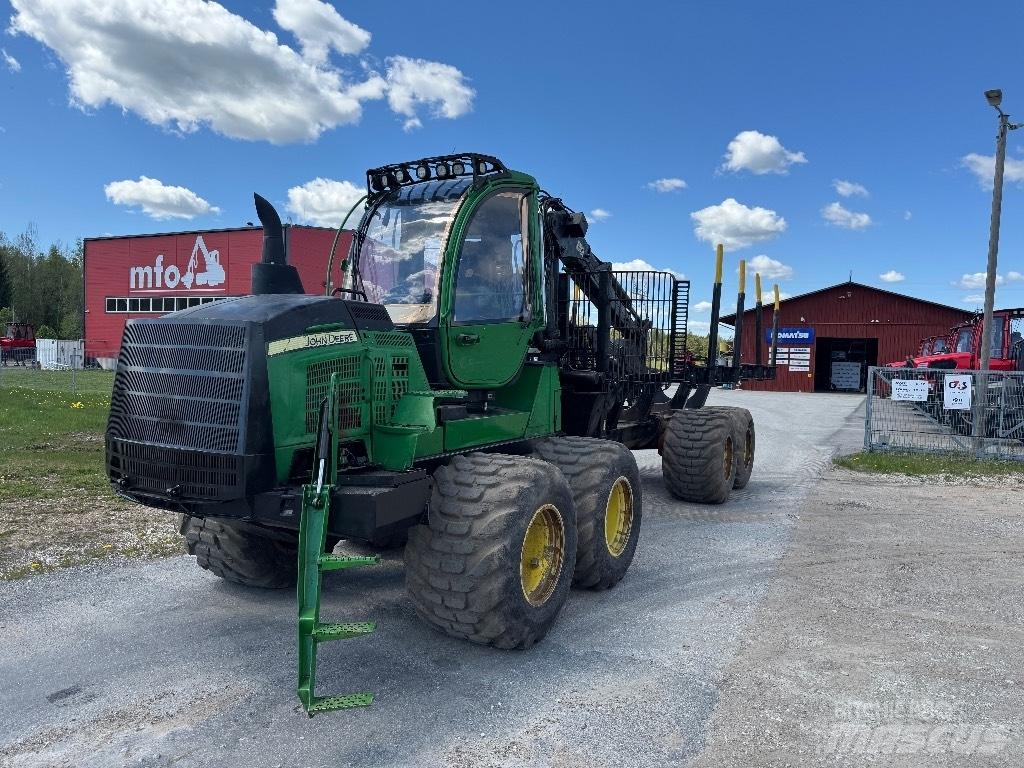John Deere 1510G フォワーダー
