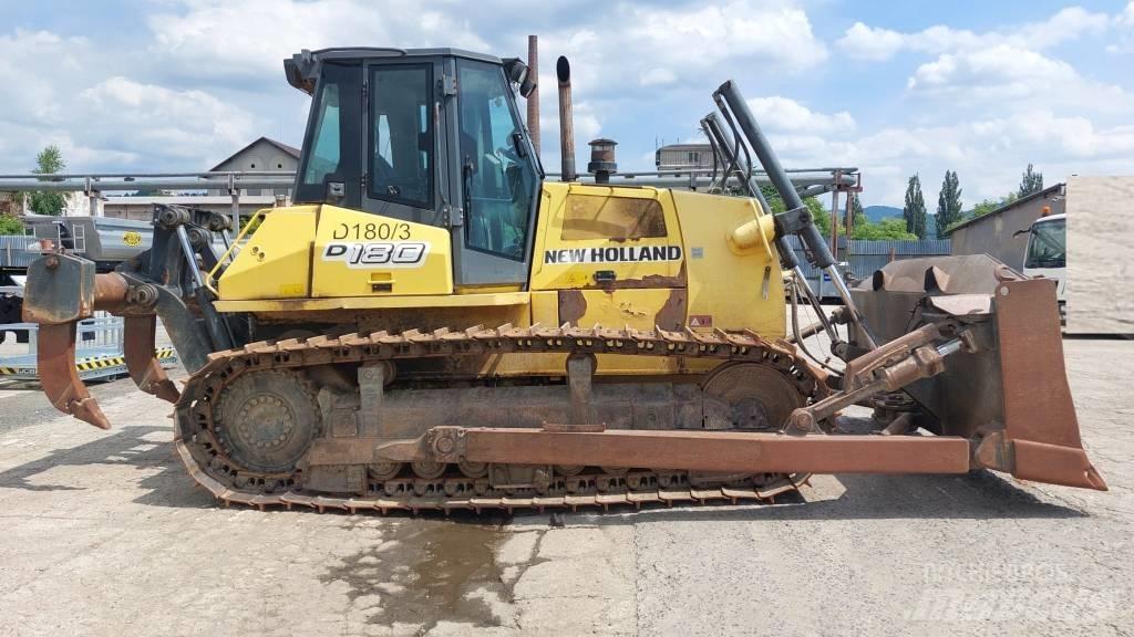 New Holland D 180 ブルドーザー