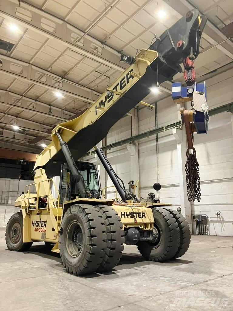 Hyster RS46-36CH リーチスタッカー