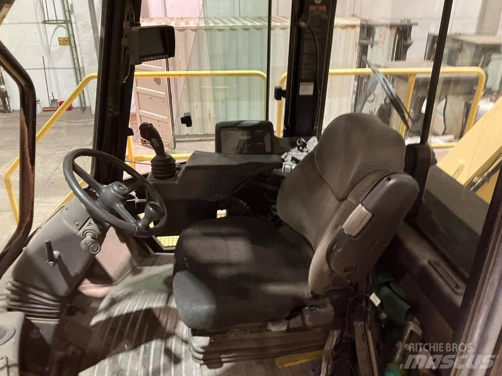 Hyster RS46-36CH リーチスタッカー