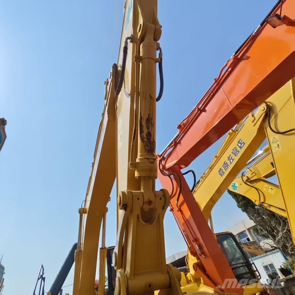 Komatsu PC 220 大型油圧ショベル12t以上（パワーショベル・ユンボ）